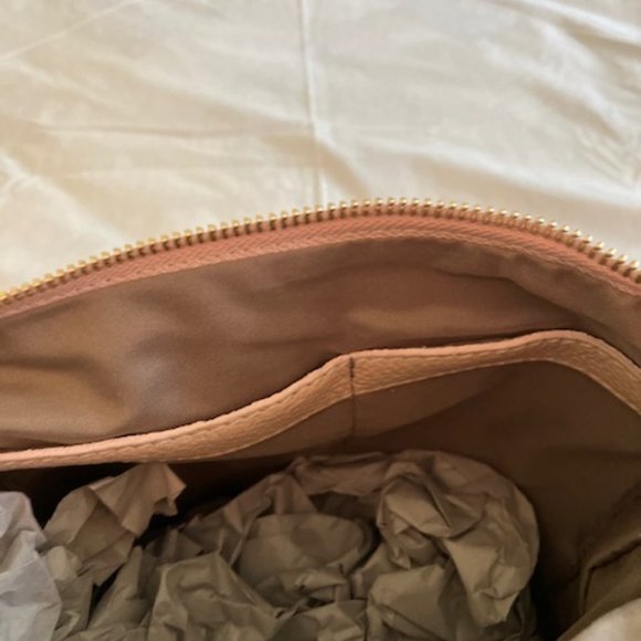 Valentina Blush Leather Bucket Handbag - Picture 8 of 13